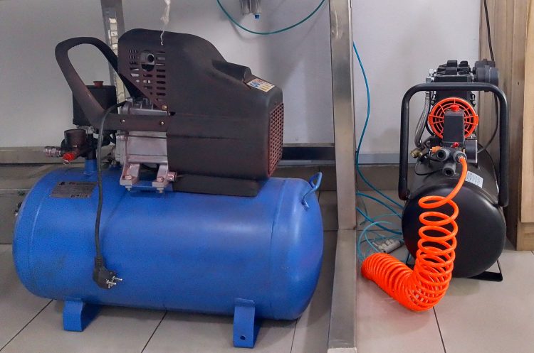 Air compressor